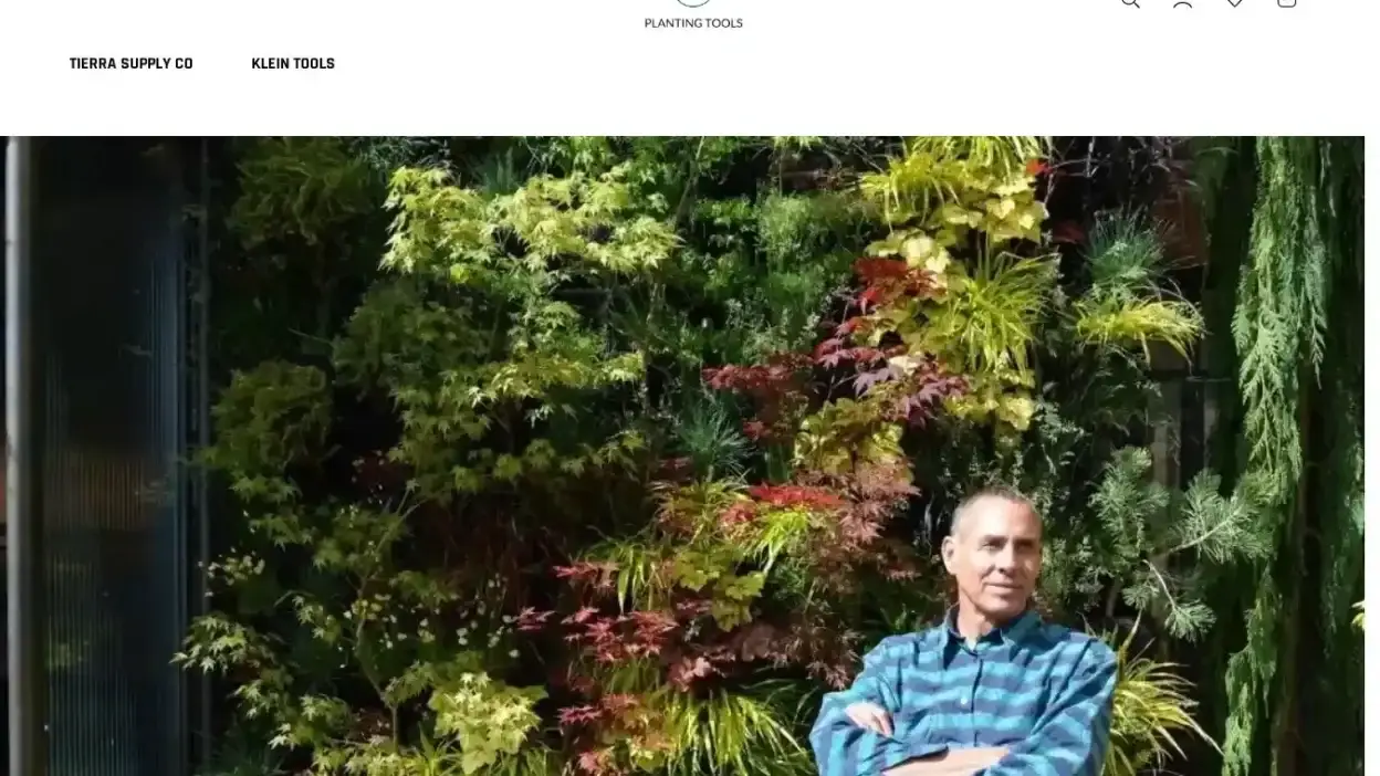 Screenshot of Non-Delivery scam website Bestplantingtools.com