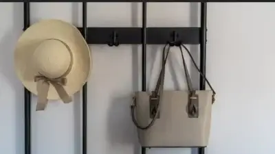 Screenshot of Fashion scam website Jottliujo.com