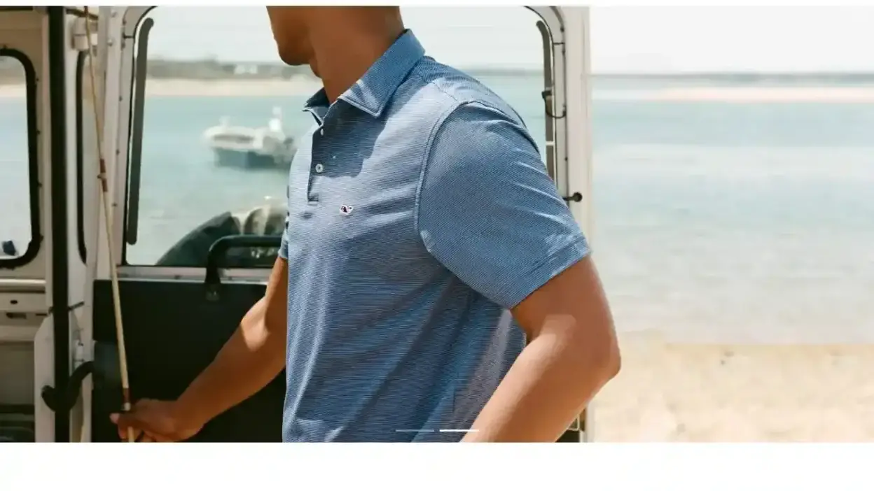 Screenshot of Non-Delivery scam website Usvineyardvines.com