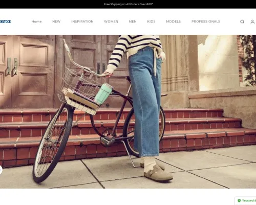 Screenshot of Fashion Scam website 24699